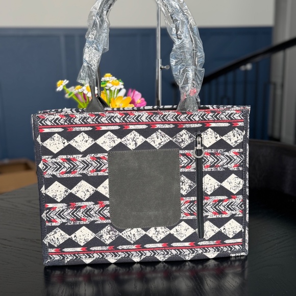 Montana West Boho Ethnic Print Concealed Carry Wide Tote Black NWT - Picture 4 of 8